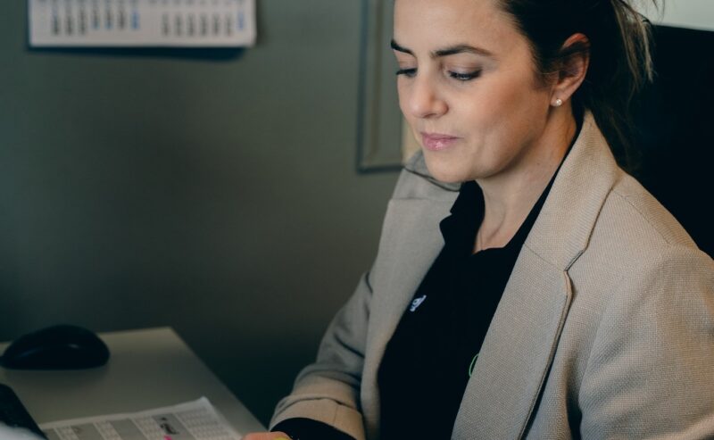 🙋🏻‍♀️ Chi cura il nostro dietro le quinte? Oggi conosciamo meglio…Simona!