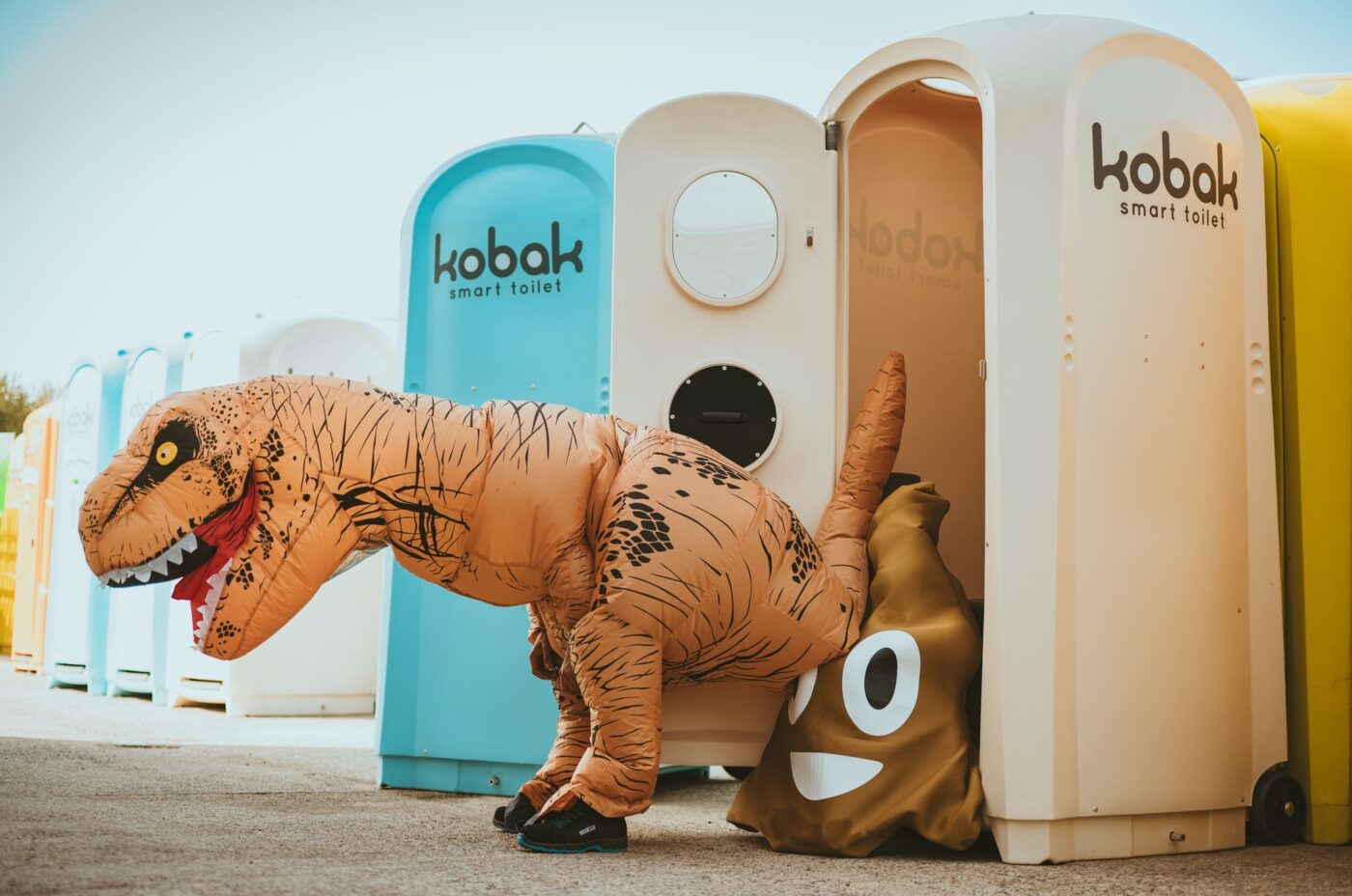 🦕 Anche i dinosauri hanno le loro necessità.